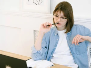 Kako pisati blog za tvrtku Donosimo 4 i više najvažnijih razloga